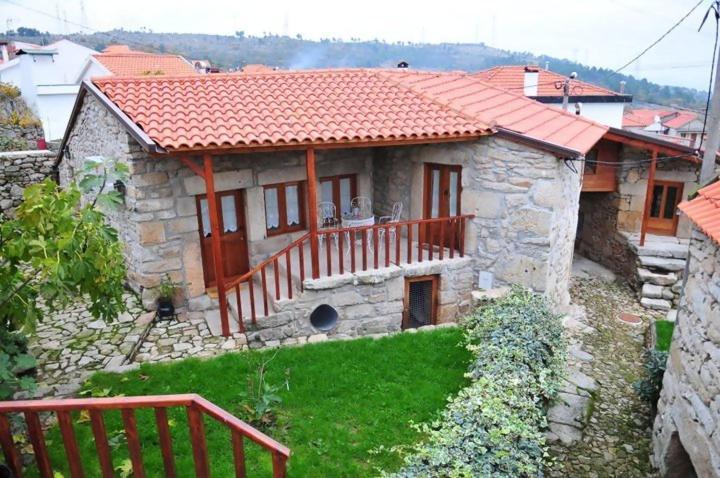 Outros Tempos Turismo De Aldeia Hotel Aricera Екстериор снимка
