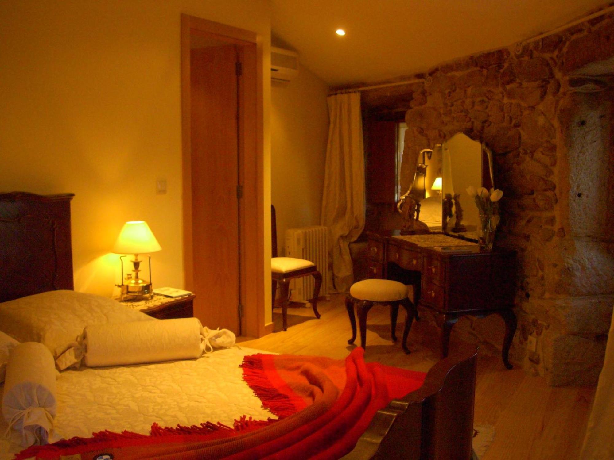 Outros Tempos Turismo De Aldeia Hotel Aricera Екстериор снимка