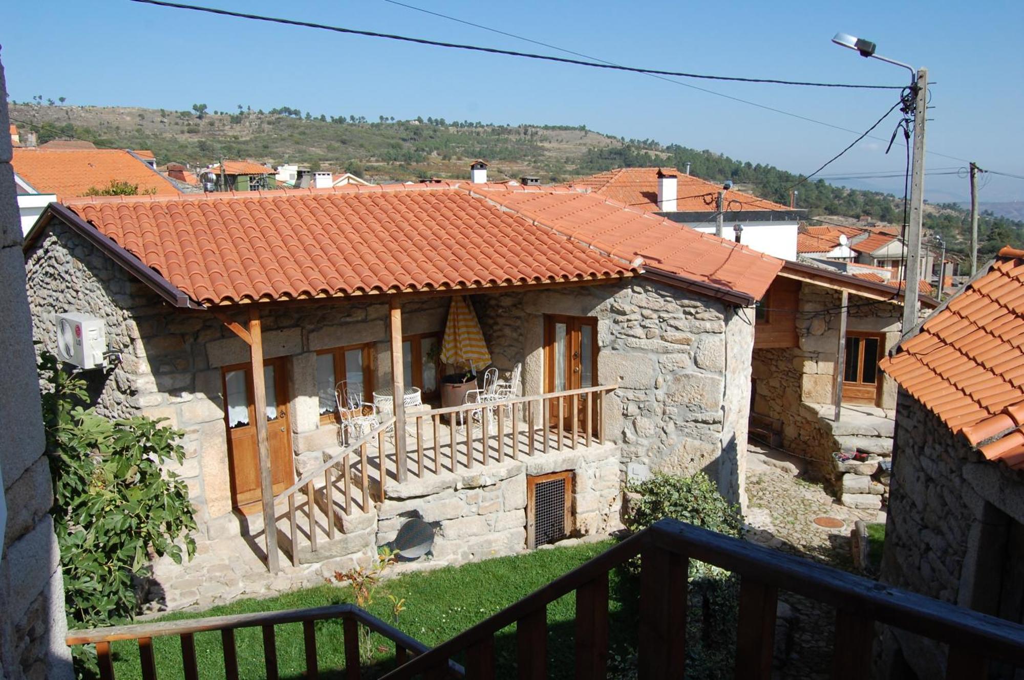 Outros Tempos Turismo De Aldeia Hotel Aricera Екстериор снимка