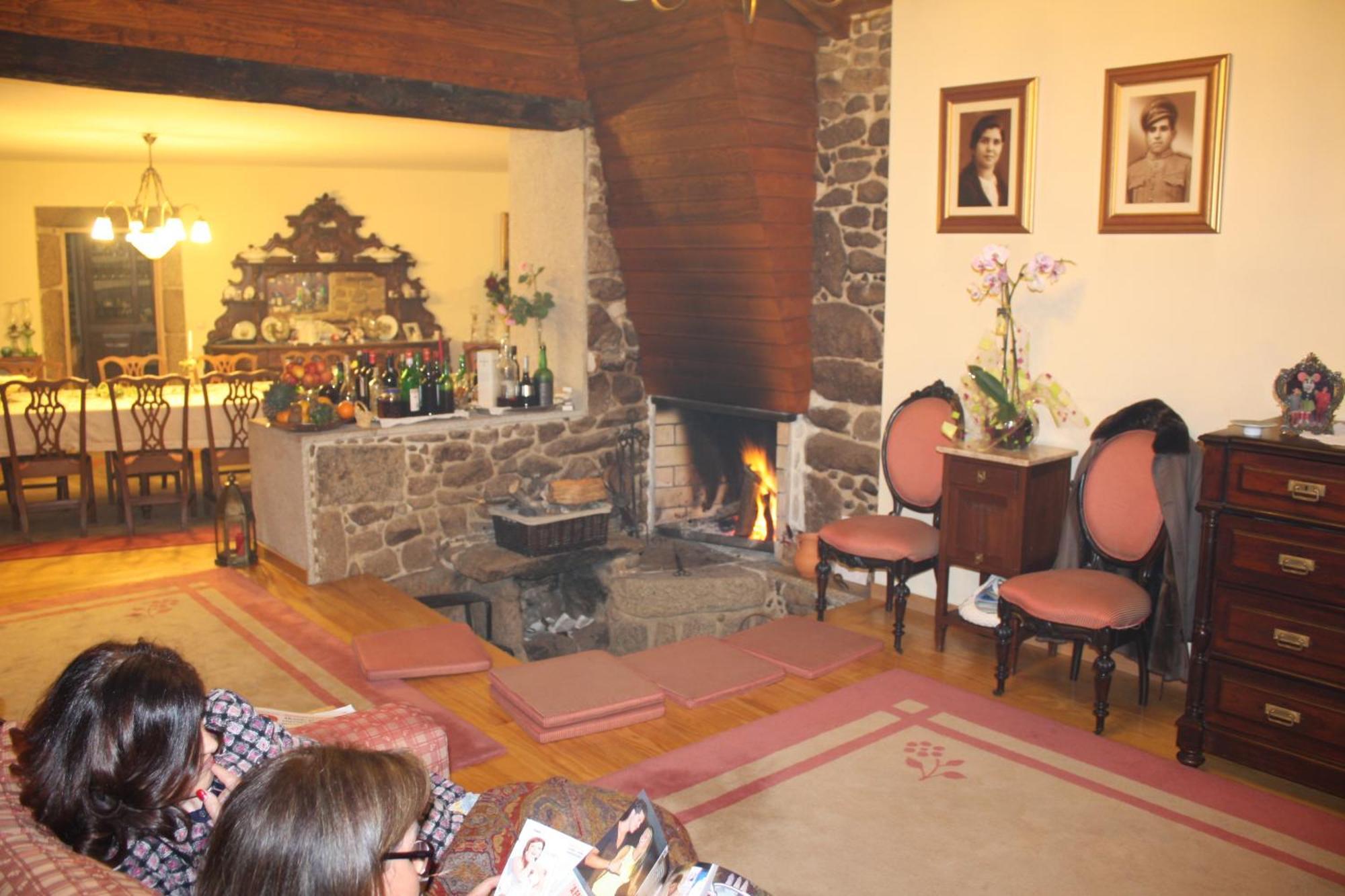 Outros Tempos Turismo De Aldeia Hotel Aricera Екстериор снимка