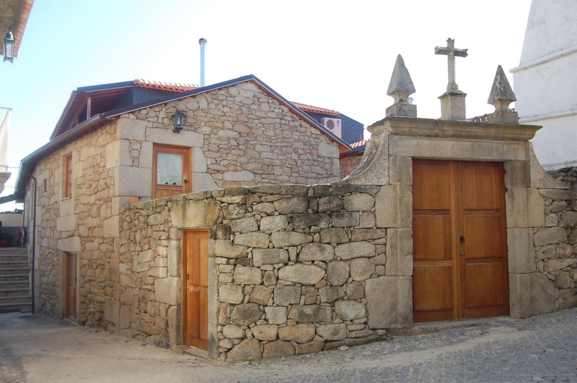 Outros Tempos Turismo De Aldeia Hotel Aricera Екстериор снимка